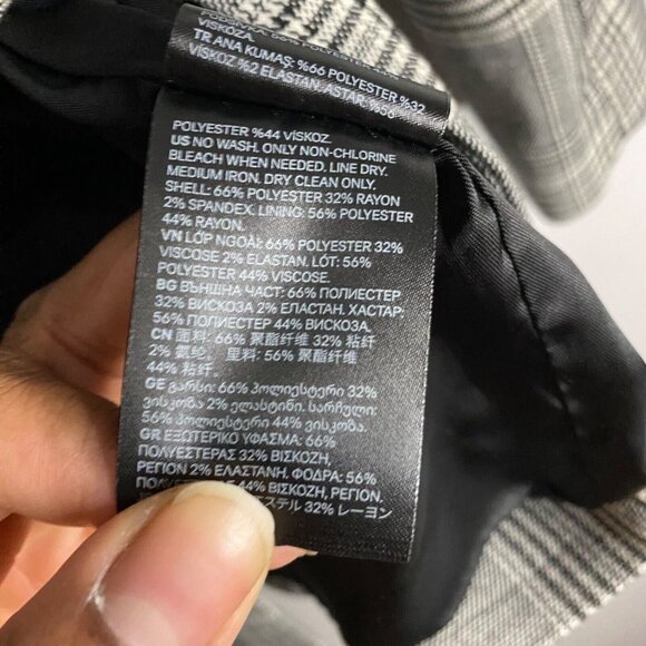 H&M Women's Black and White Plaid Belted Blazer Jacket - Picture 7 of 7